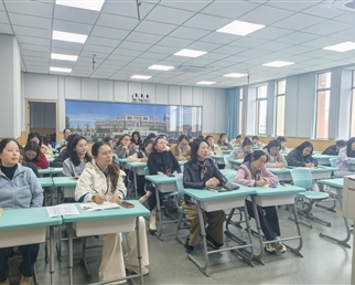 赋能提质，研思共进——语文教研组专题教研活动纪实